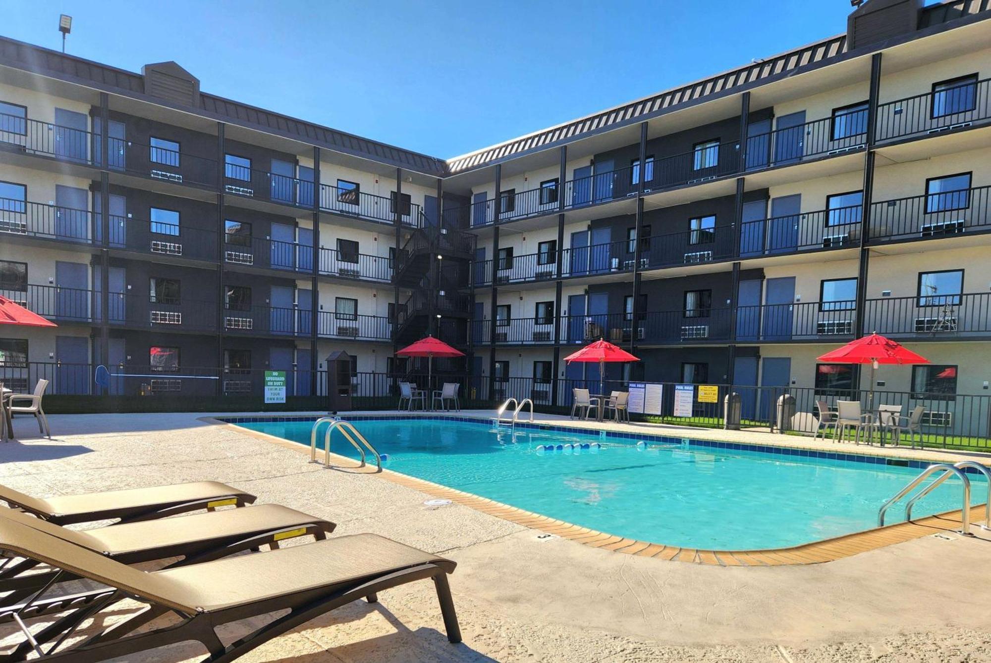 Days Inn By Wyndham Kenner/New Orleans Airport South Exteriér fotografie